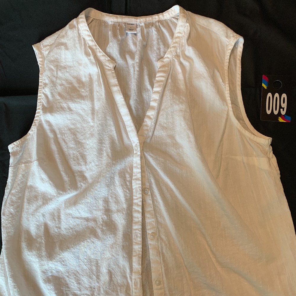 Old Navy Button Up Tank White Sz L - 009